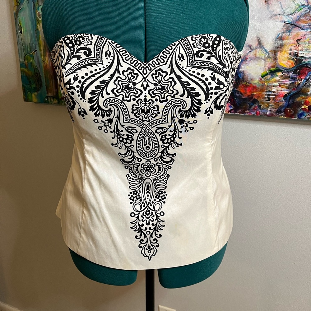 White House /Black Market bustier